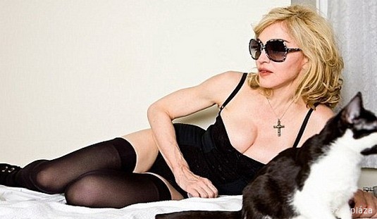 Madonna fasz-állító fotói