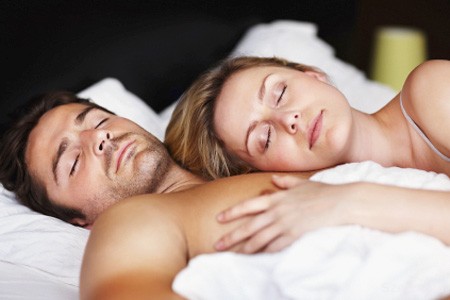 Oka van, hogy a férfiak elalszanak szex után